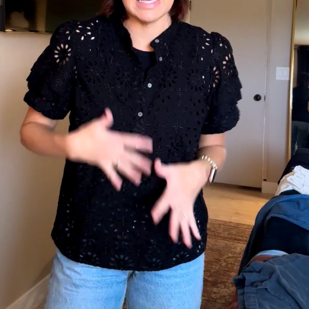 Eyelet black shirt